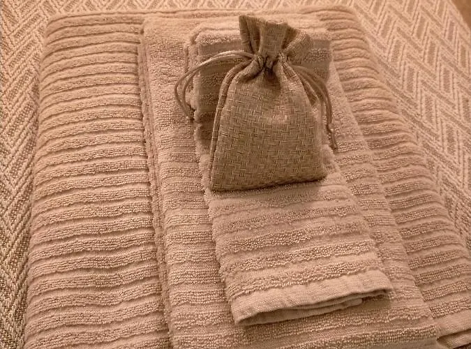 Murantiche Love hotel