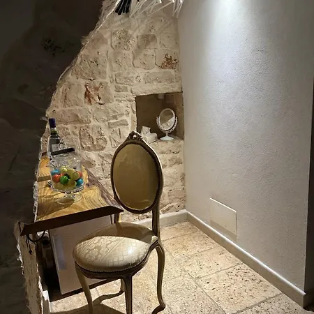 Murantiche Love hotel