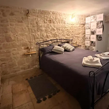 Murantiche Love hotel